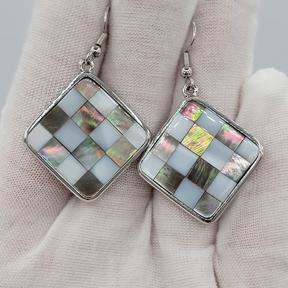 Butler FAC Earrings Mother of Pearl #2459